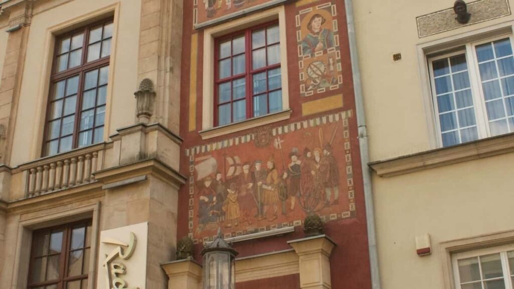 2025 India LinkedIn Dukkan Talla Farashi Ga Nigeria Kasuwa