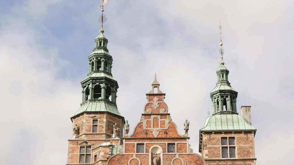 2025 Italy WhatsApp All Category Advertising Rate Card for Nigeria