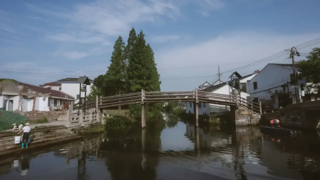 Jagorar yadda creators a Nigeria za su iya submit sponsored blog post game da Josh a Cambodia don samun nasara da kudi.