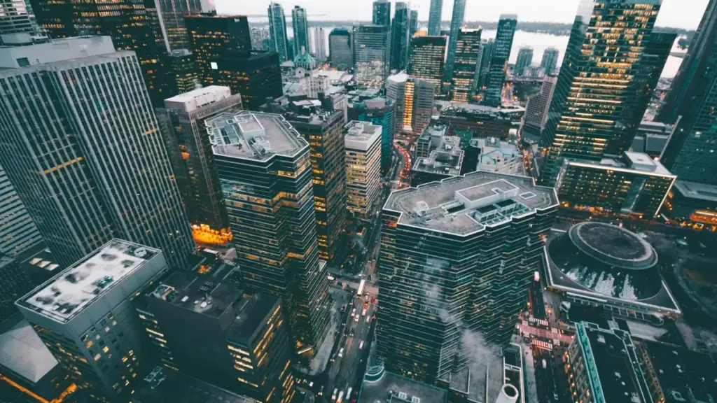 "Jagora ga masu talla a Najeriya: yadda salon influencers daga Finland ke jan hankali, abin da Gen Z ke so, da yadda za ka daidaita kampen ɗinka."