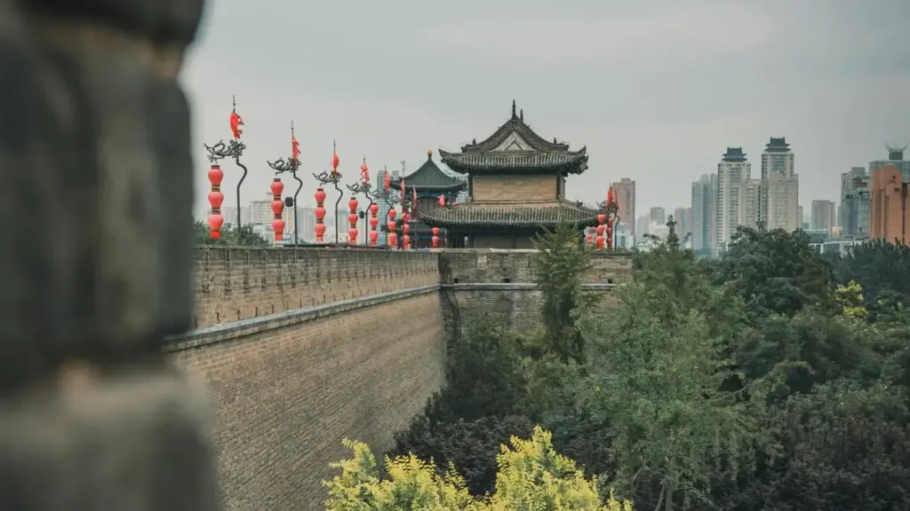Jagora na hausa ga 'yan Najeriya: yadda za ku isa ga kamfanonin Slovenia a Clubhouse, ku nemi samfurori kyauta, da yadda za ku gina amincewa da jigilar kaya.