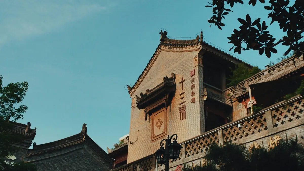 Masu ƙirƙira a Nijeriya: Yadda za a kai China brands a Moj