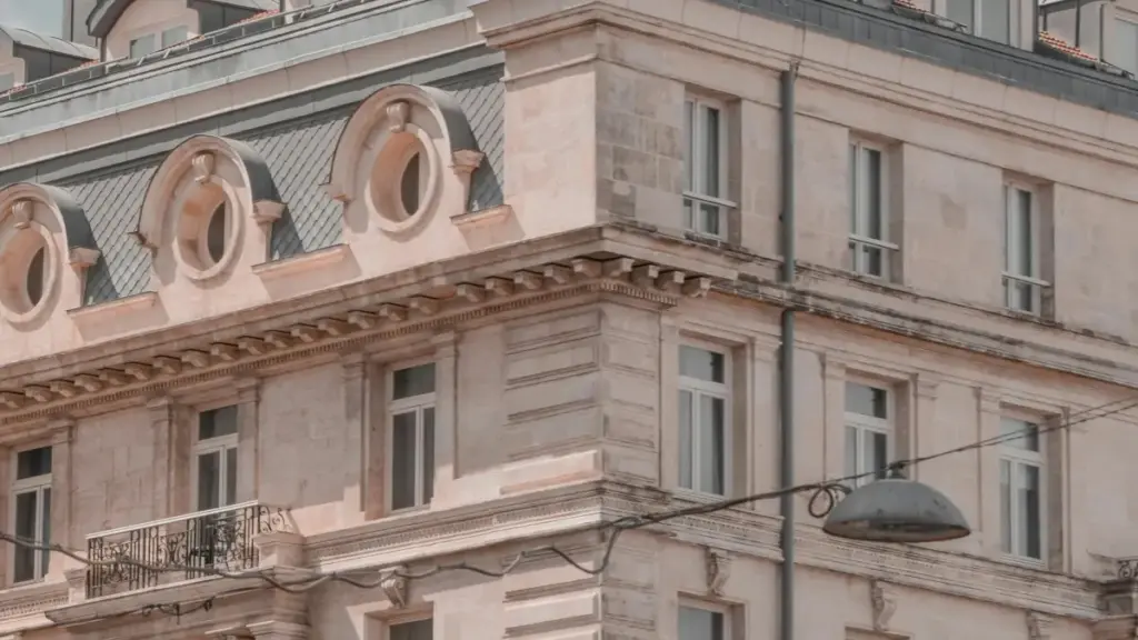 Jagora na hausa don 'yan talla a Najeriya: yadda zaka gano creators daga Tanzania a VKontakte domin reaction campaigns na albums.