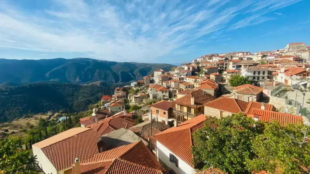 Jagora na hakika ga masu talla a Nigeria: yadda za a gano creators na Russia a Douyin, tsara giveaway da kuma rage hadari.