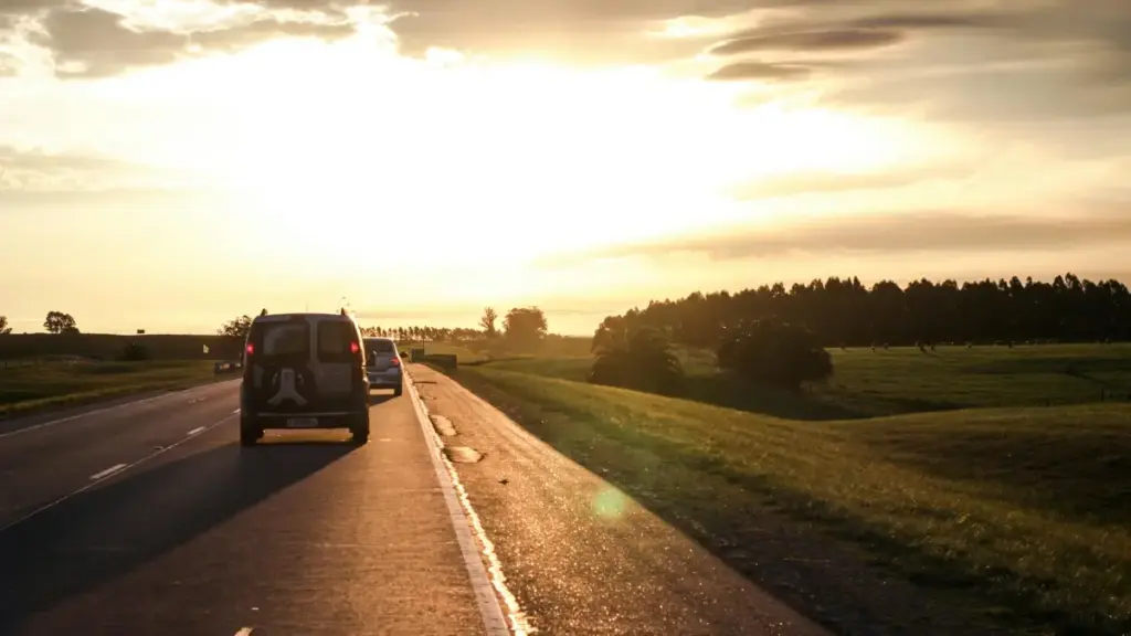 Yaya masu talla a Najeriya za su gano creators na eBay a Singapore don haɗa kai da micro-influencers — matakai na gaske, misalai, da kayan aiki.