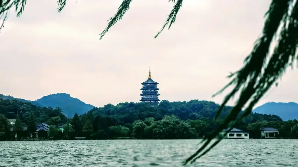 Jagora mai amfani ga masu ƙirƙira a Najeriya: dabaru na musamman don samun haɗin gwiwa da Hungary brands a Pinterest don rubuta dogayen product reviews.